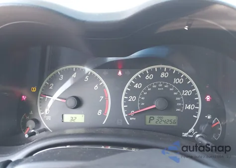 2011 Toyota Corolla Le z USA, uszkodzony, nr VIN JTDBU4EE6B9129917